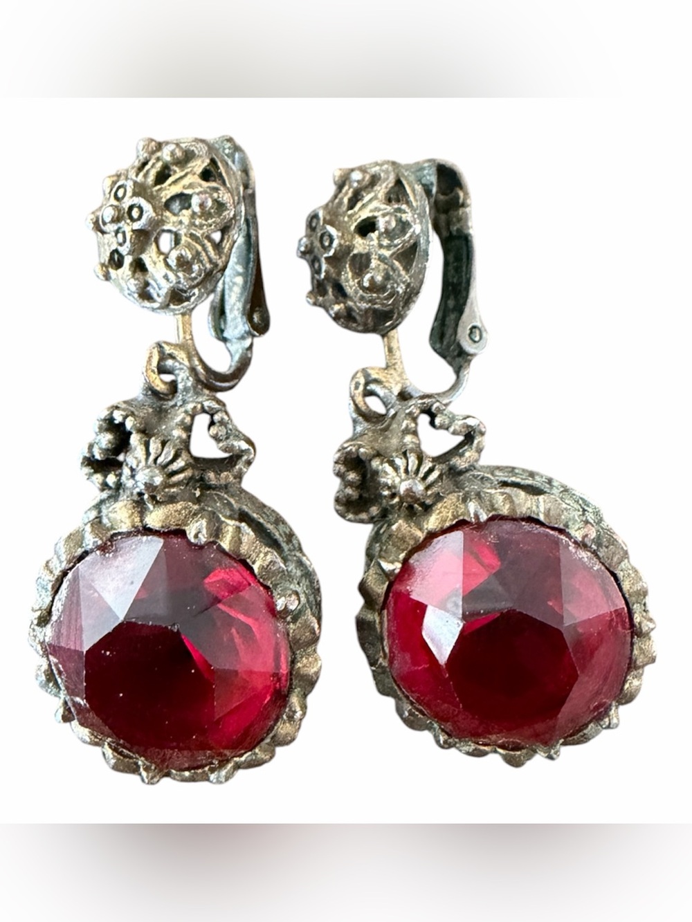 Vintage Midcentury ruby red rhinestones with bows kramer earrings 50’s 60’s